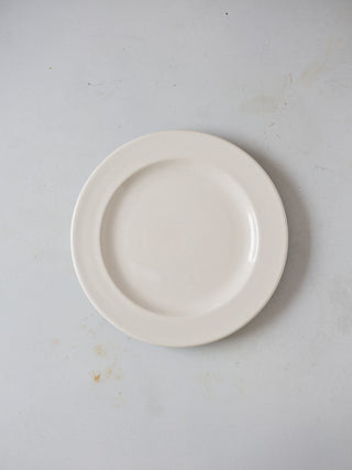 Farmhouse Dinnerware Plates - in Classic White