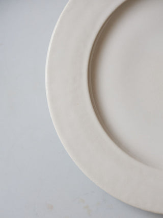 Farmhouse Dinnerware Plates - in Classic White
