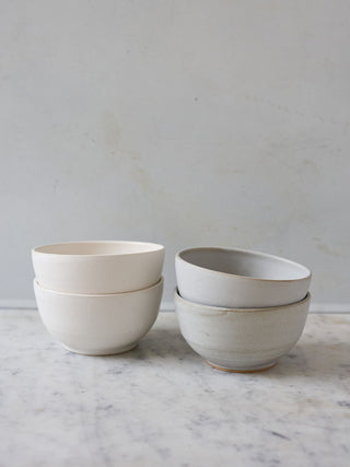 The Farmhouse Dessert Bowl - in 2 Colors