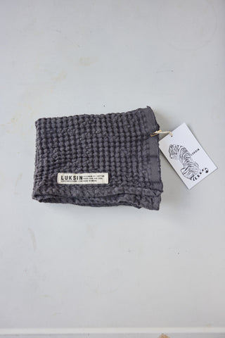 Linen Cotton Waffle Towels in 'Iron'
