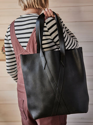 Handmade 'Infinity Tote' - In 2 colors