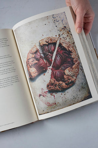 Cannelle et Vanille Bakes Simple: A New Way to Bake Gluten-Free - Signed Copy