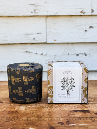 Rose Geranium Hand-Poured Candle - in 2 sizes