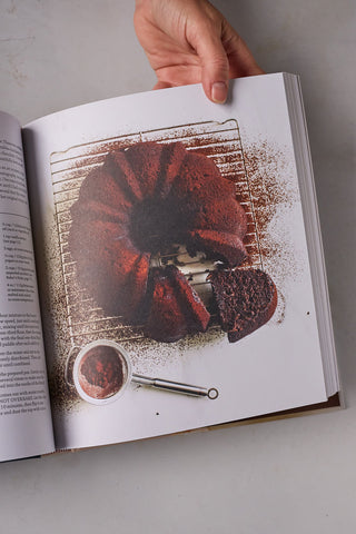 Zoe Bakes Cakes : Zoe Francois - Signed Copy