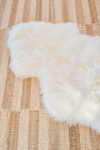 Cozy Sheepskin in 'Ivory' - 2 sizes